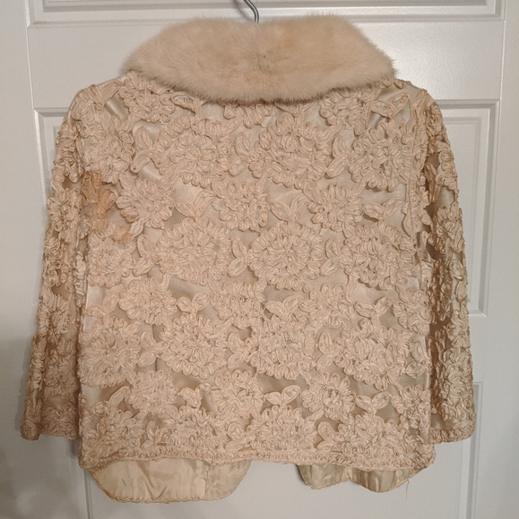 Vintage Jacket with Fur Collar - Picture 4 of 8